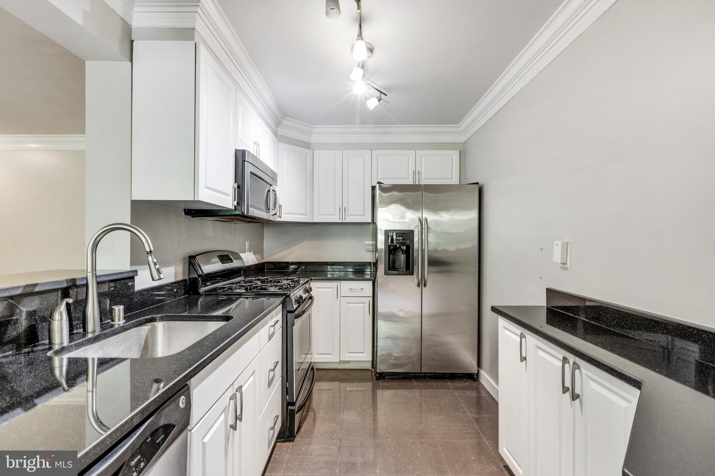 750 S Dickerson STREET Unit: 405