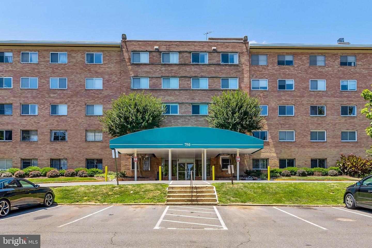 750 S Dickerson STREET Unit: 405