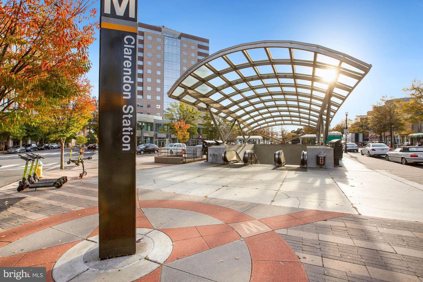2400 Clarendon BOULEVARD Unit: 711