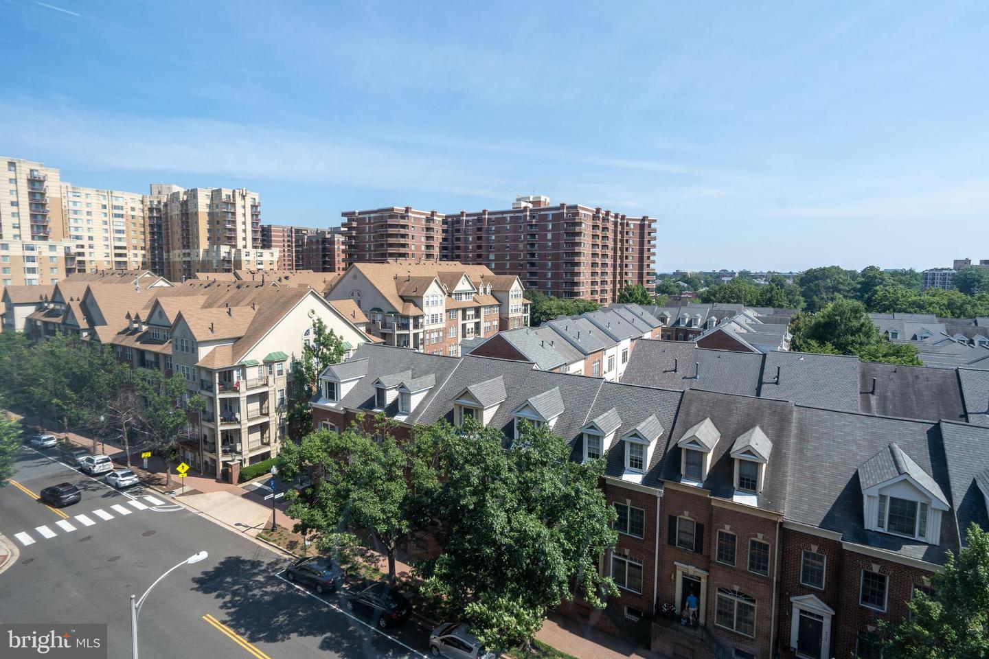 2400 Clarendon BOULEVARD Unit: 711