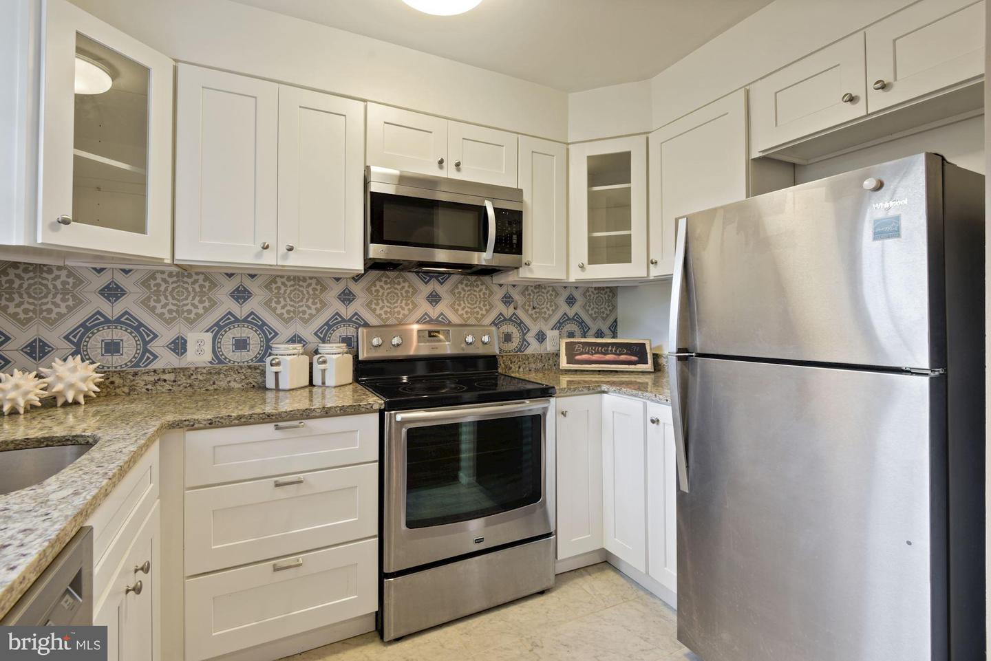 4605 28th ROAD S Unit: D