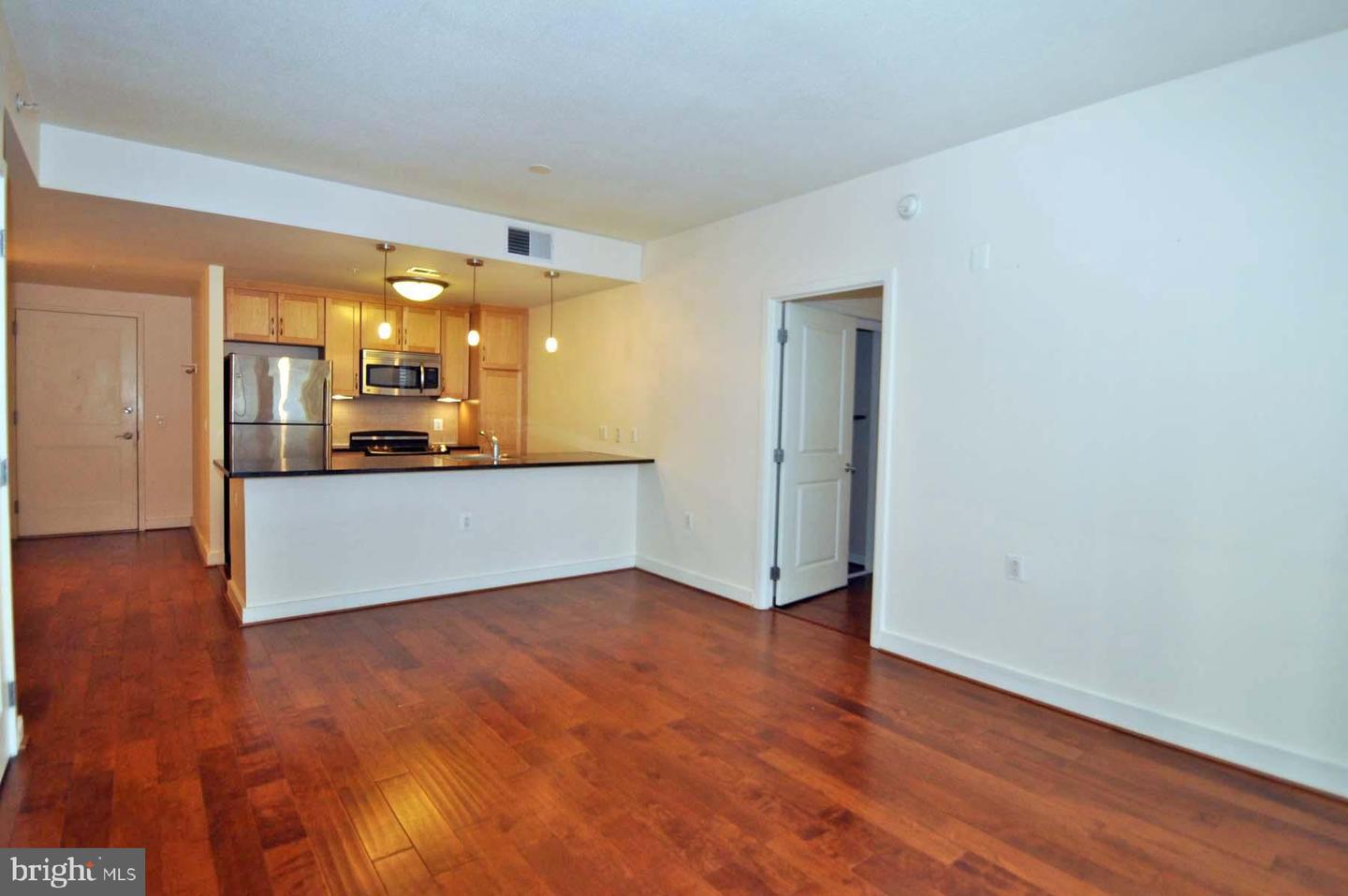 888 N Quincy STREET Unit: 709