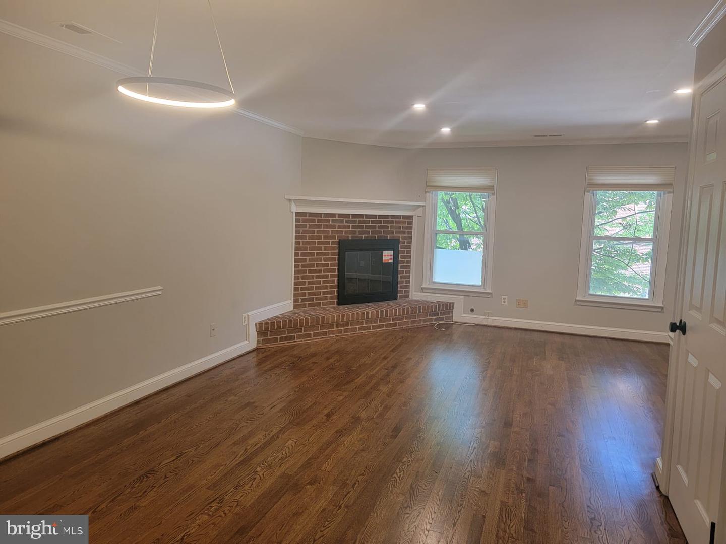 1122 N Taylor STREET Unit: 2