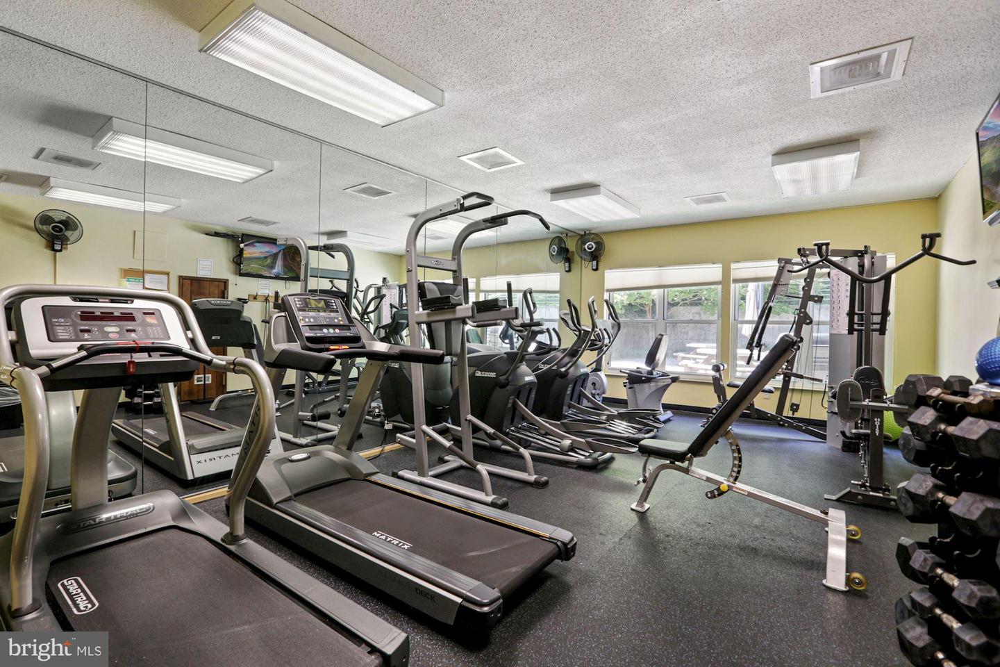 2100 Langston BOULEVARD Unit: 517