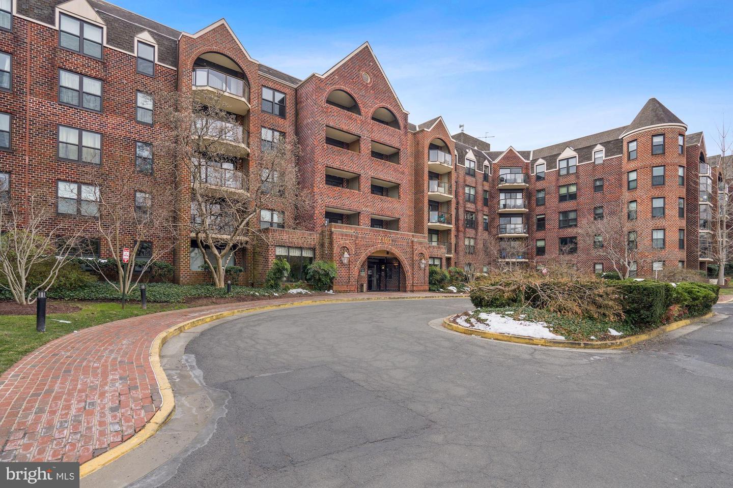 2100 Langston BOULEVARD Unit: 517