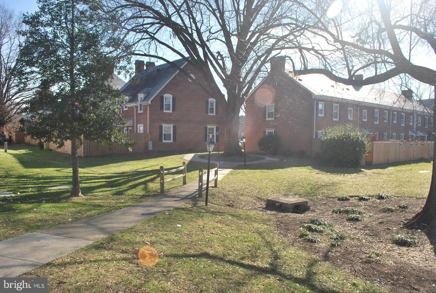3522 S Wakefield STREET Unit: A1