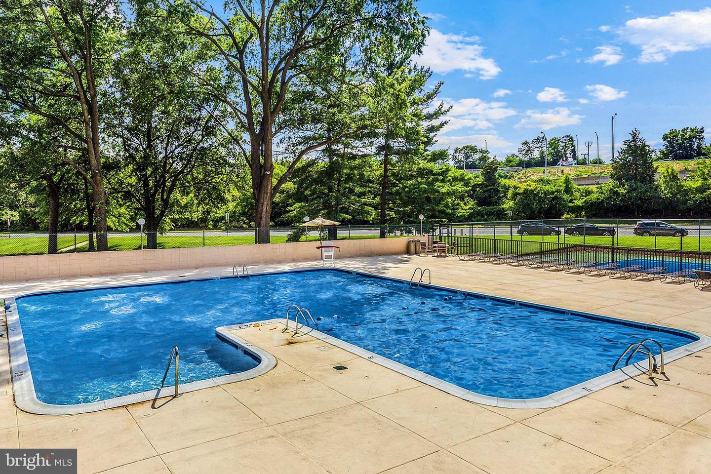 1300 Army Navy DRIVE Unit: 822
