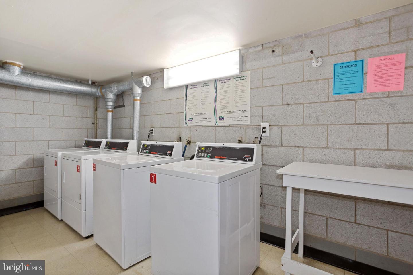 1300 Army Navy DRIVE Unit: 822