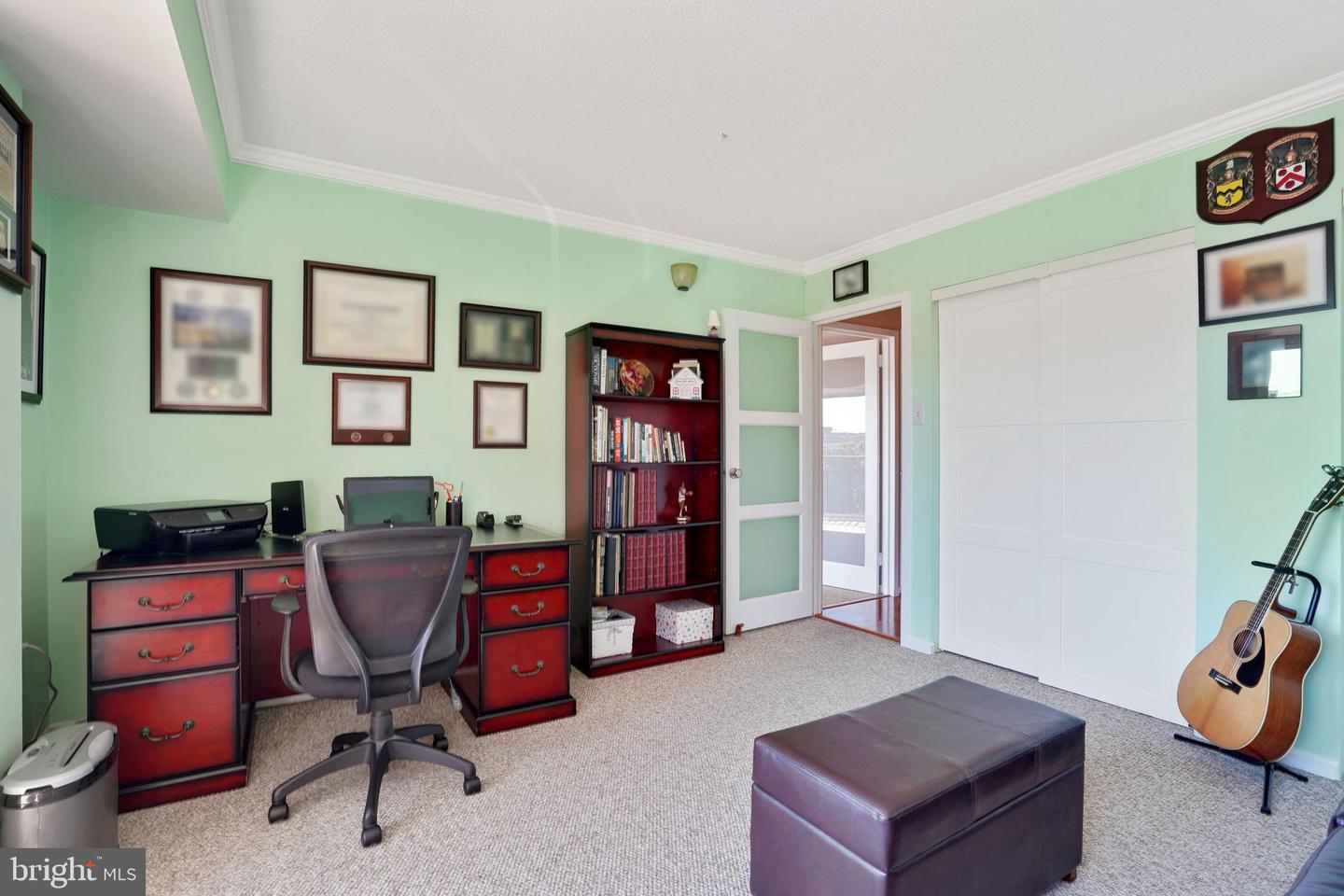 1300 Army Navy DRIVE Unit: 822