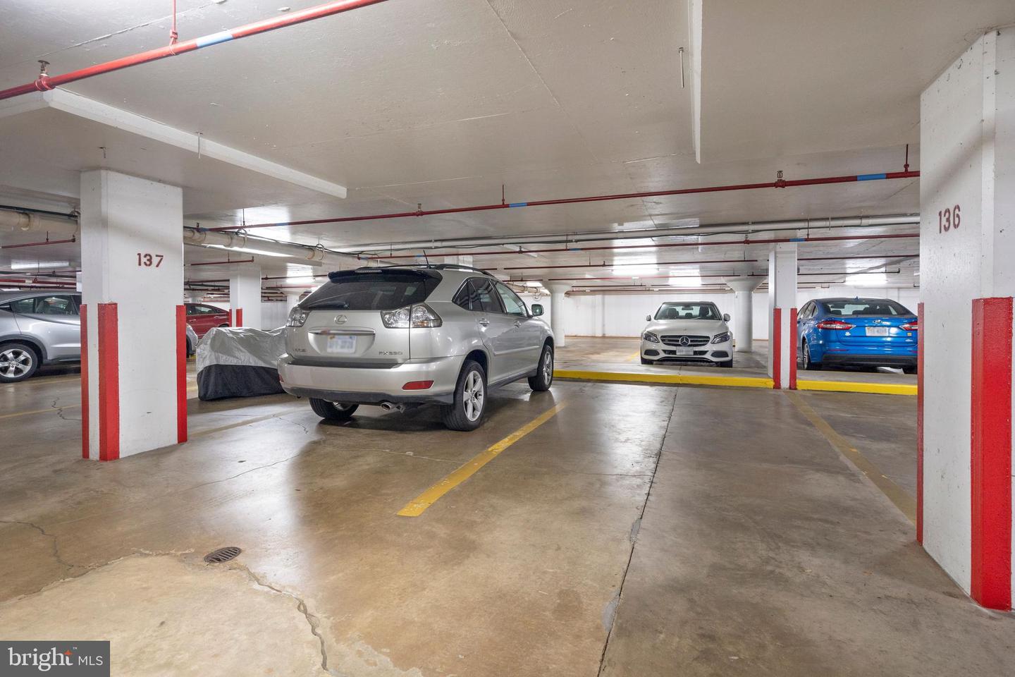 1300 Army Navy DRIVE Unit: 822