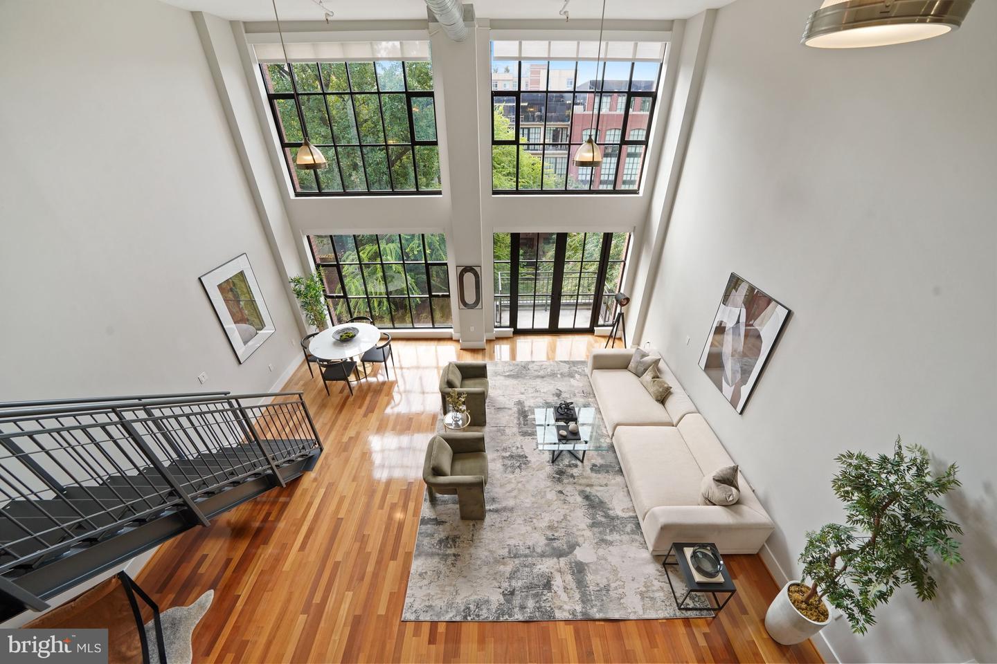 1600 Clarendon BOULEVARD Unit: W312