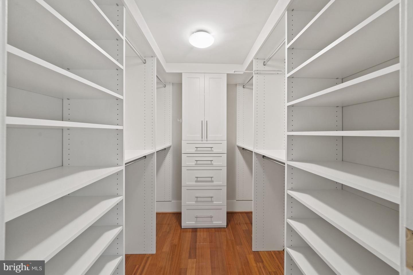 1600 Clarendon BOULEVARD Unit: W312