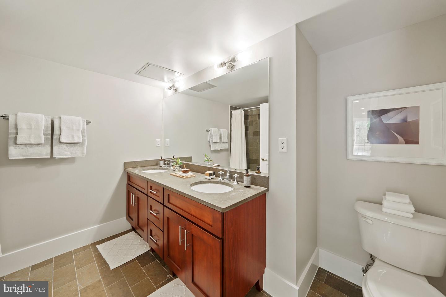 1600 Clarendon BOULEVARD Unit: W312