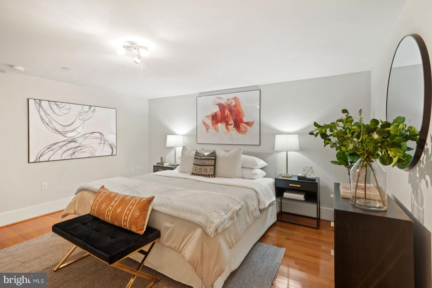 1600 Clarendon BOULEVARD Unit: W312