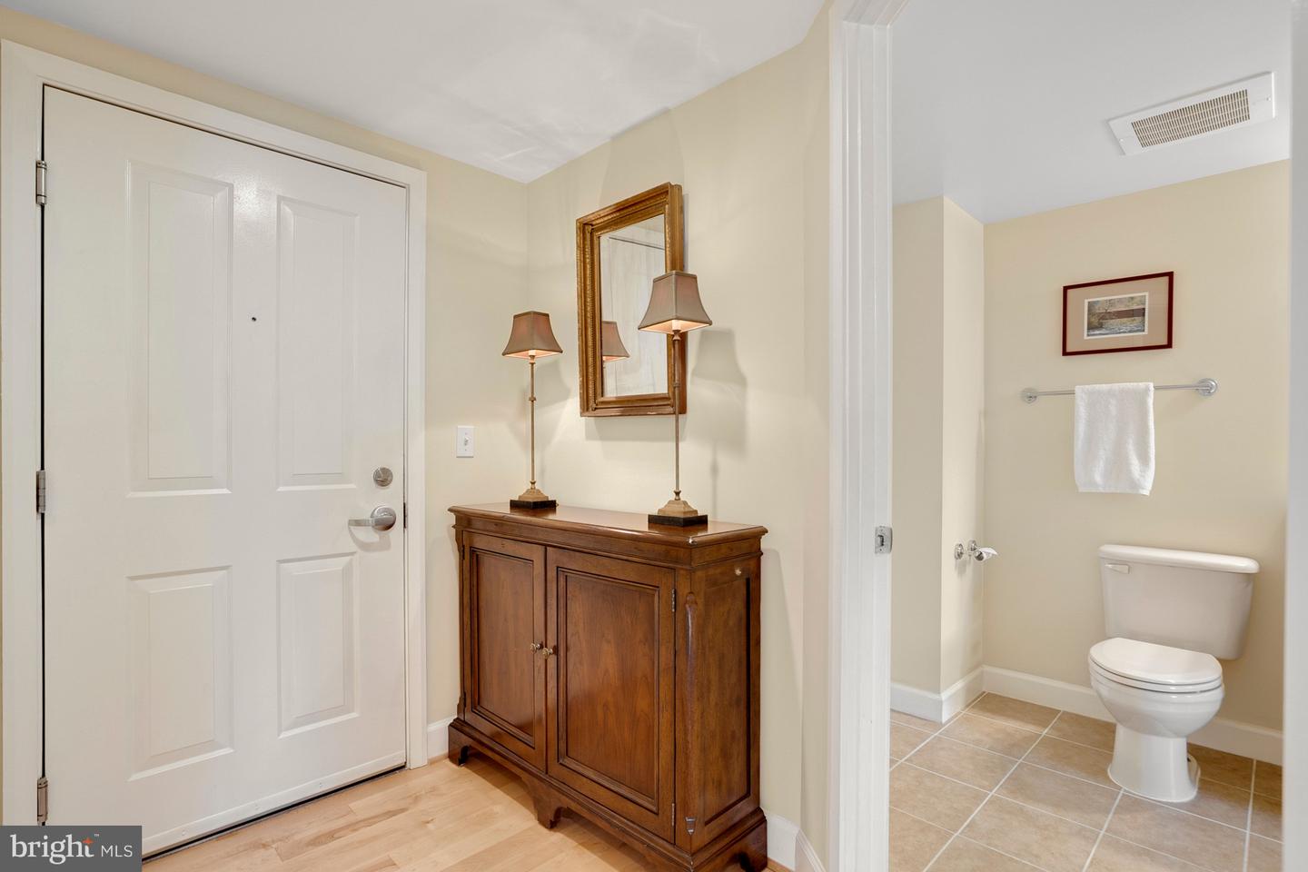 1201 N Garfield STREET Unit: 616