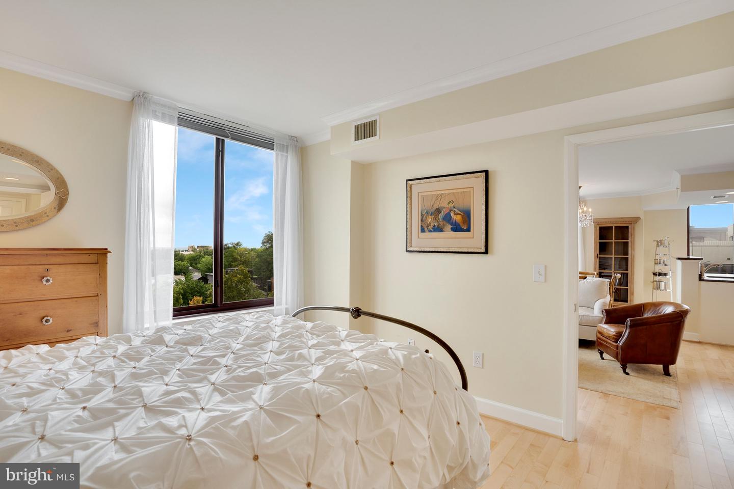 1201 N Garfield STREET Unit: 616