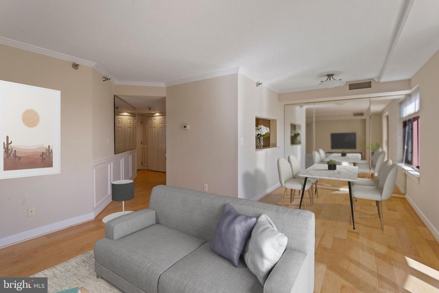 2400 Clarendon BOULEVARD Unit: 713