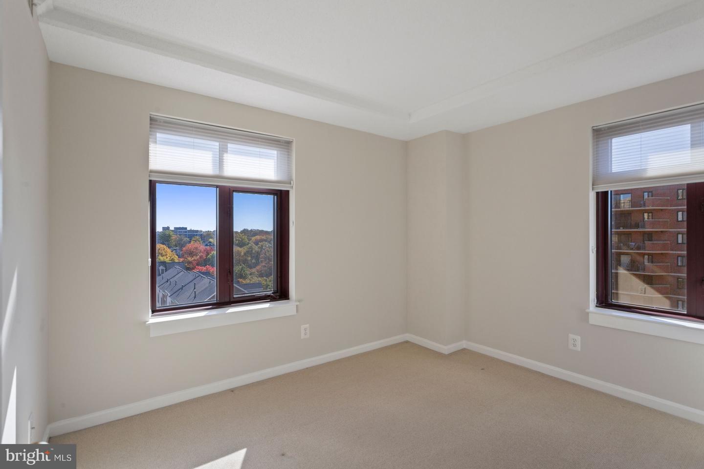 2400 Clarendon BOULEVARD Unit: 713