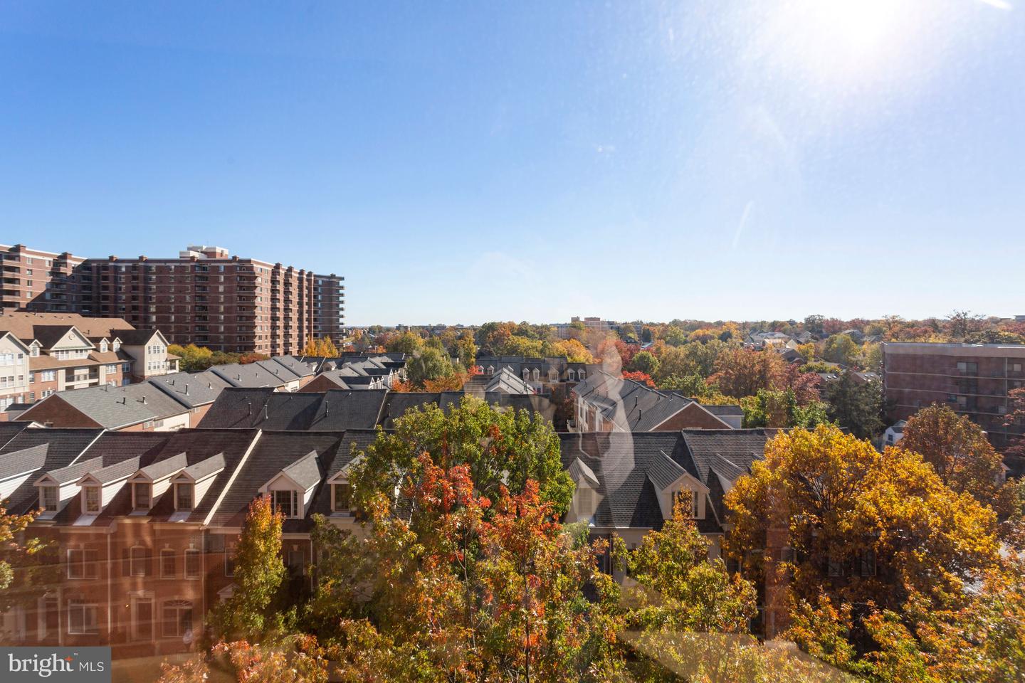 2400 Clarendon BOULEVARD Unit: 713