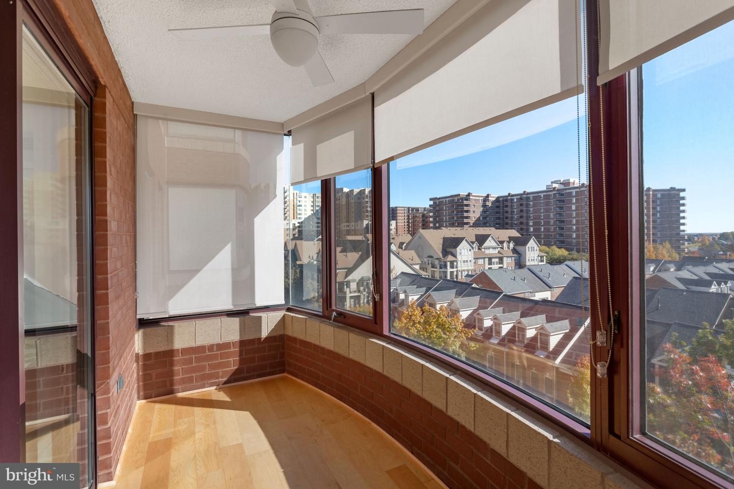 2400 Clarendon BOULEVARD Unit: 713