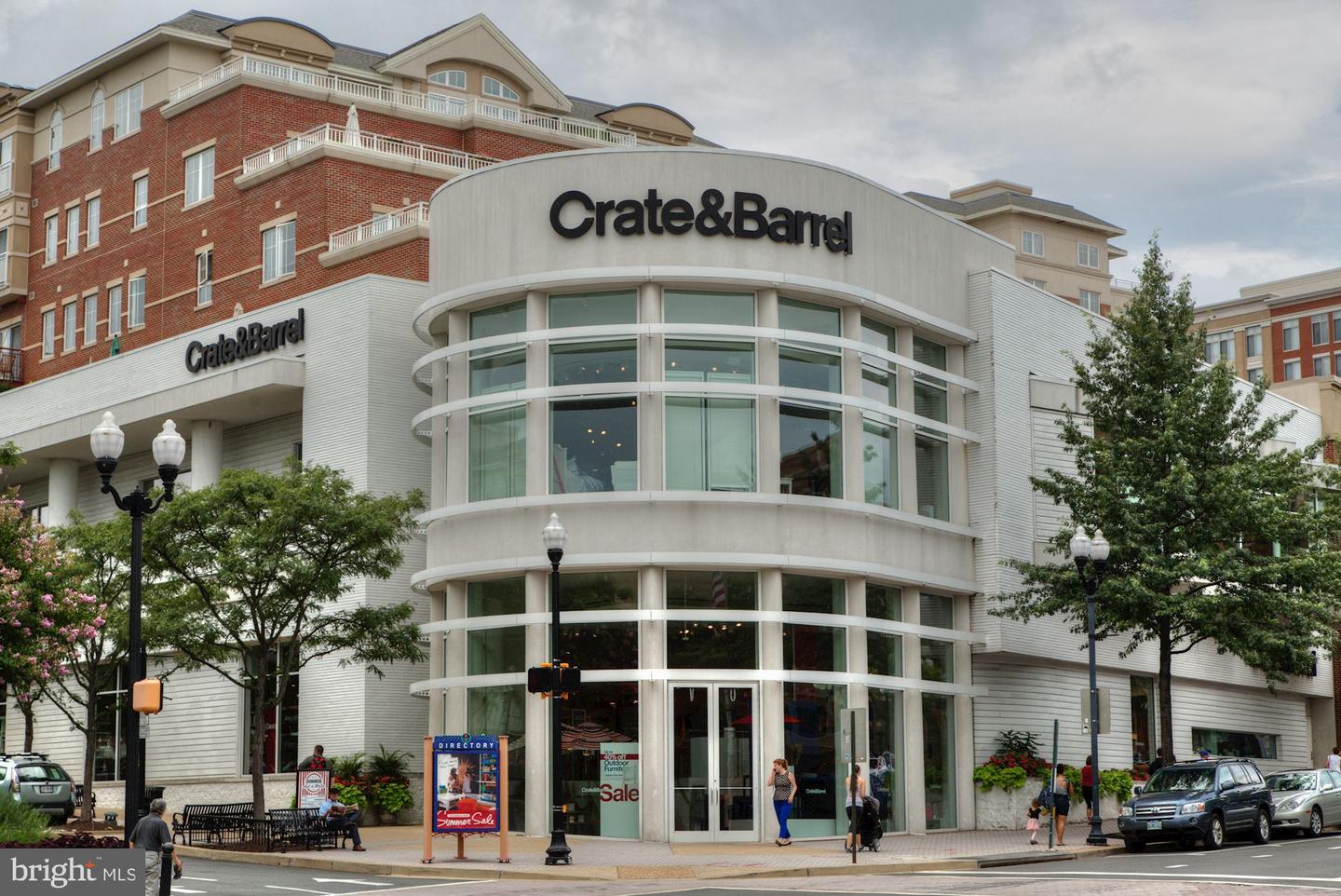 2400 Clarendon BOULEVARD Unit: 713