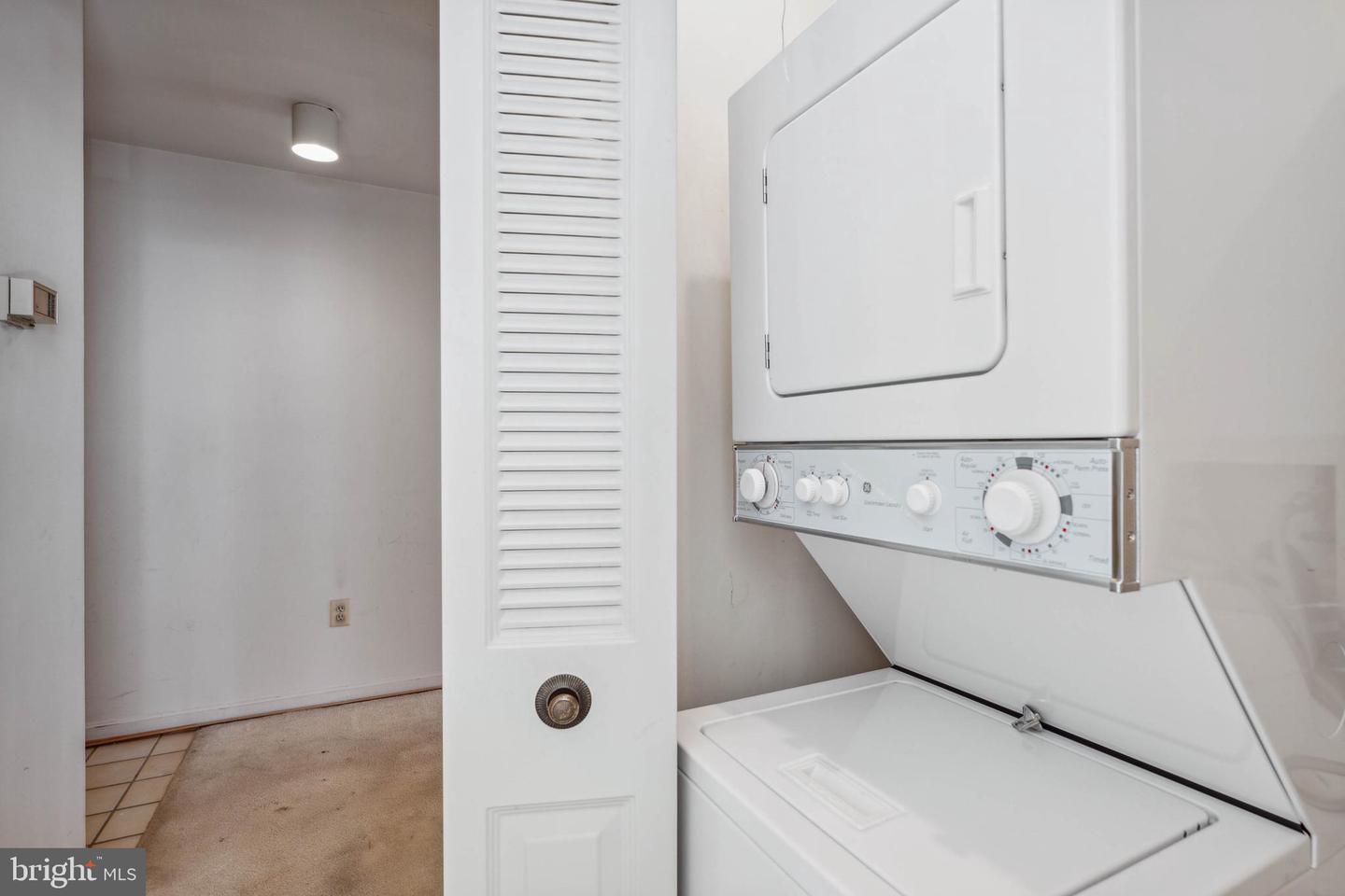 1029 N Stuart STREET Unit: 217