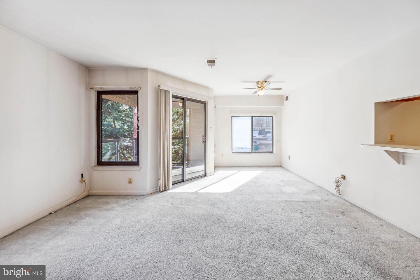1029 N Stuart STREET Unit: 217