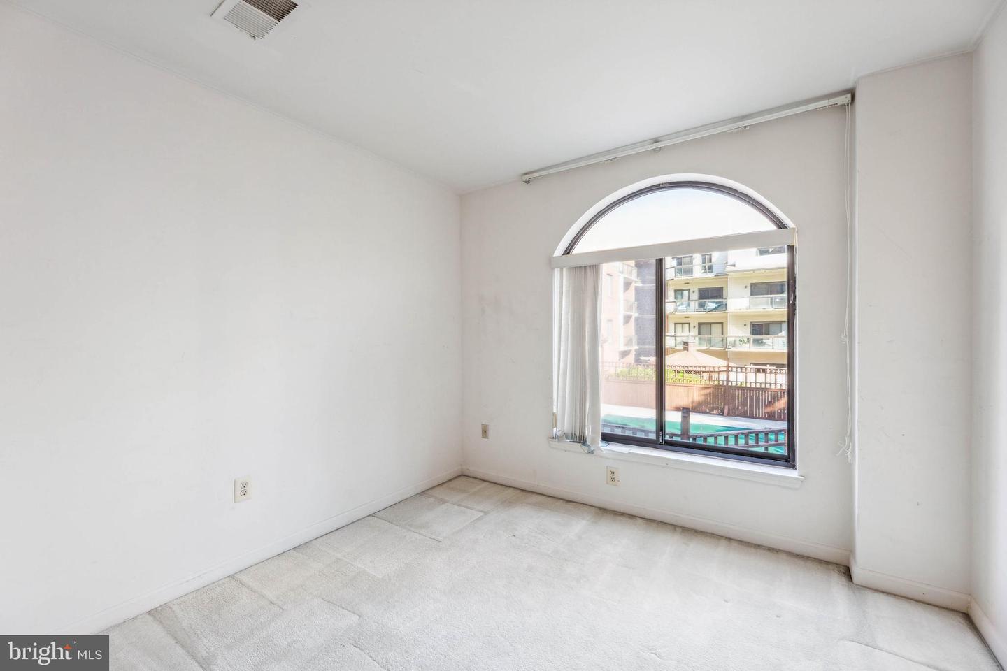 1029 N Stuart STREET Unit: 217