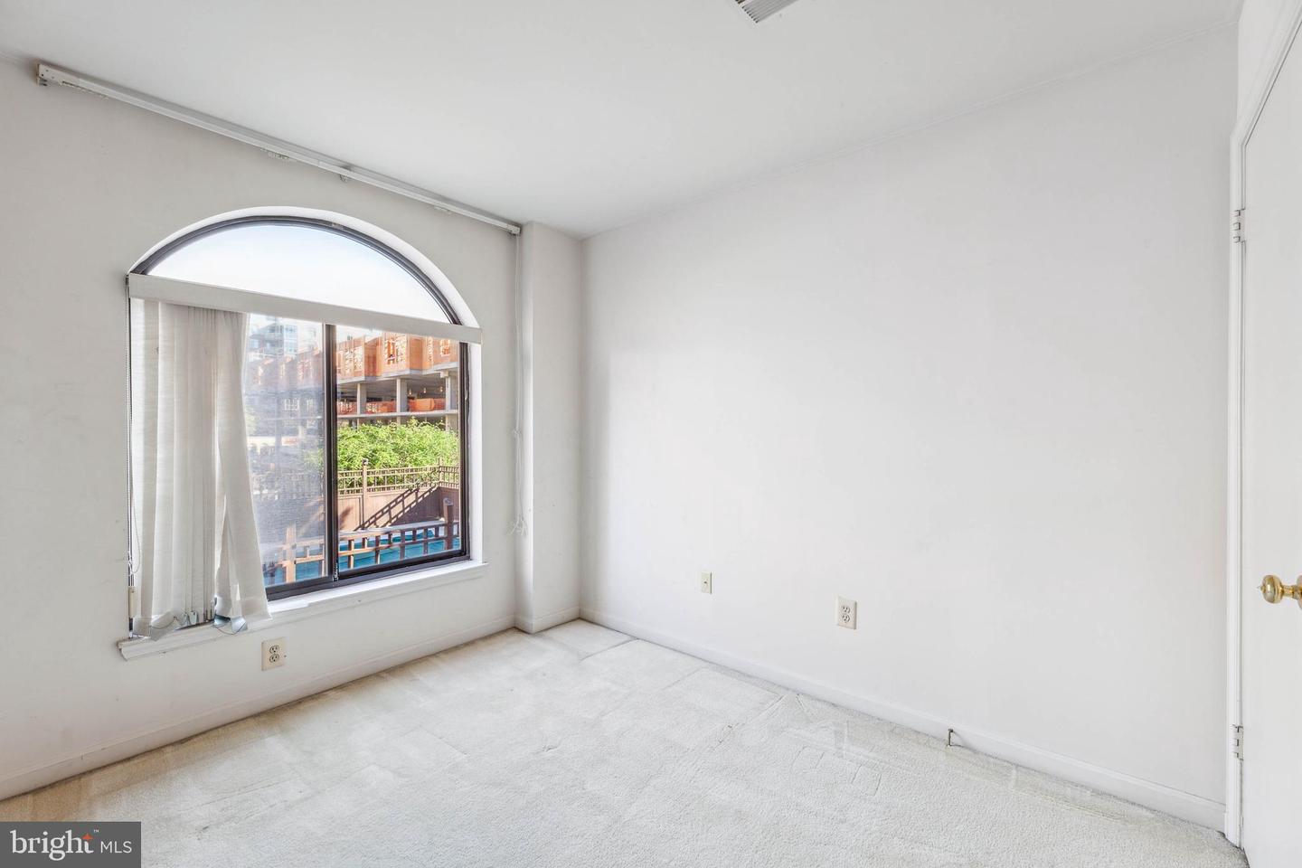 1029 N Stuart STREET Unit: 217
