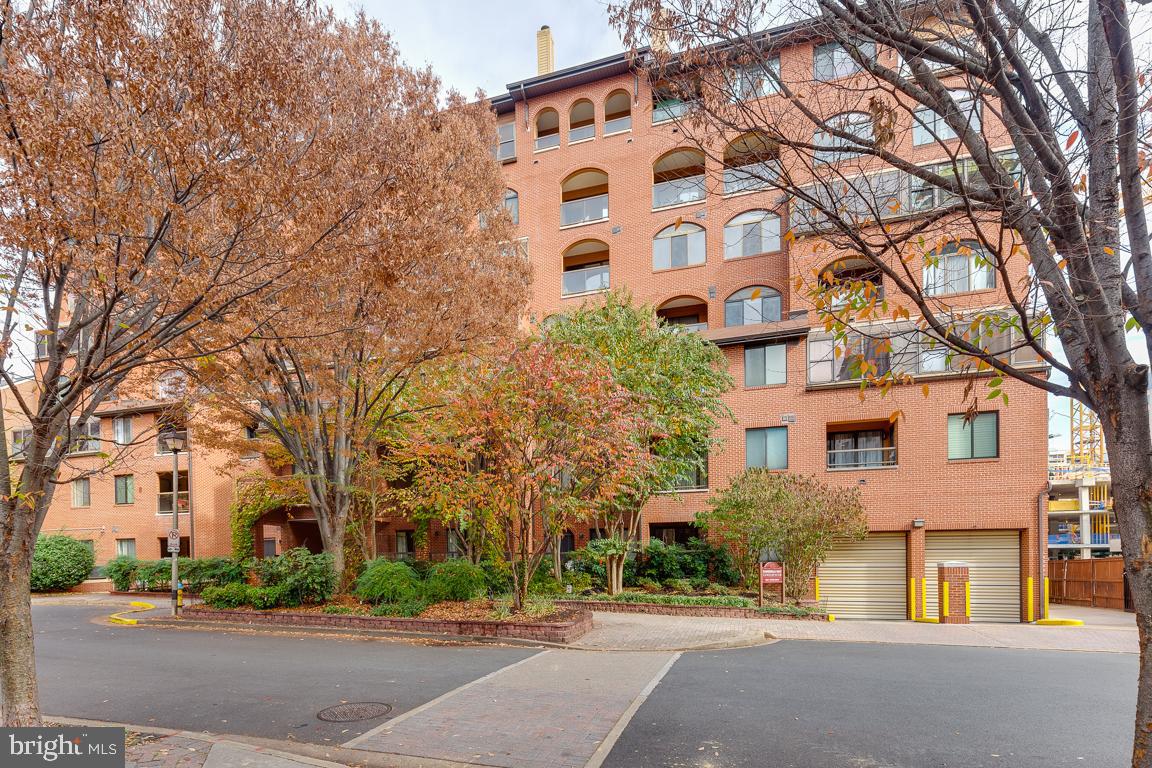 1029 N Stuart STREET Unit: 217