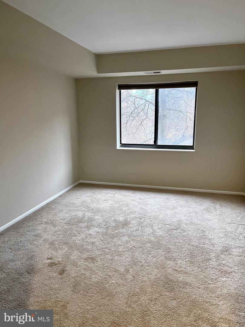1600 N Oak STREET Unit: 527