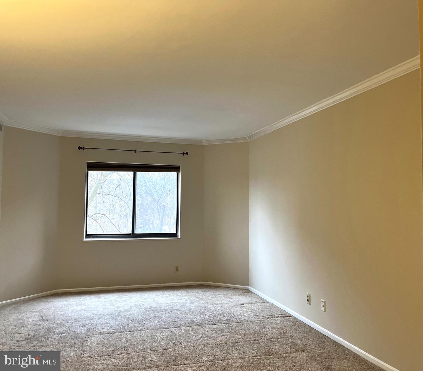 1600 N Oak STREET Unit: 527