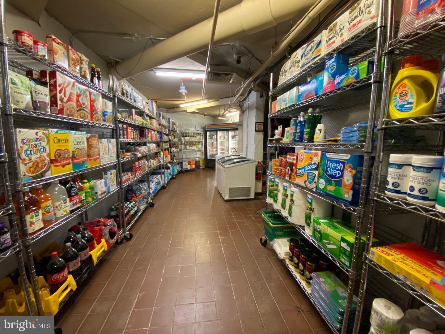 1600 N Oak STREET Unit: 527