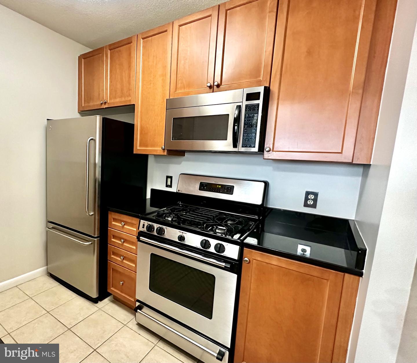 851 N Glebe ROAD Unit: 1715