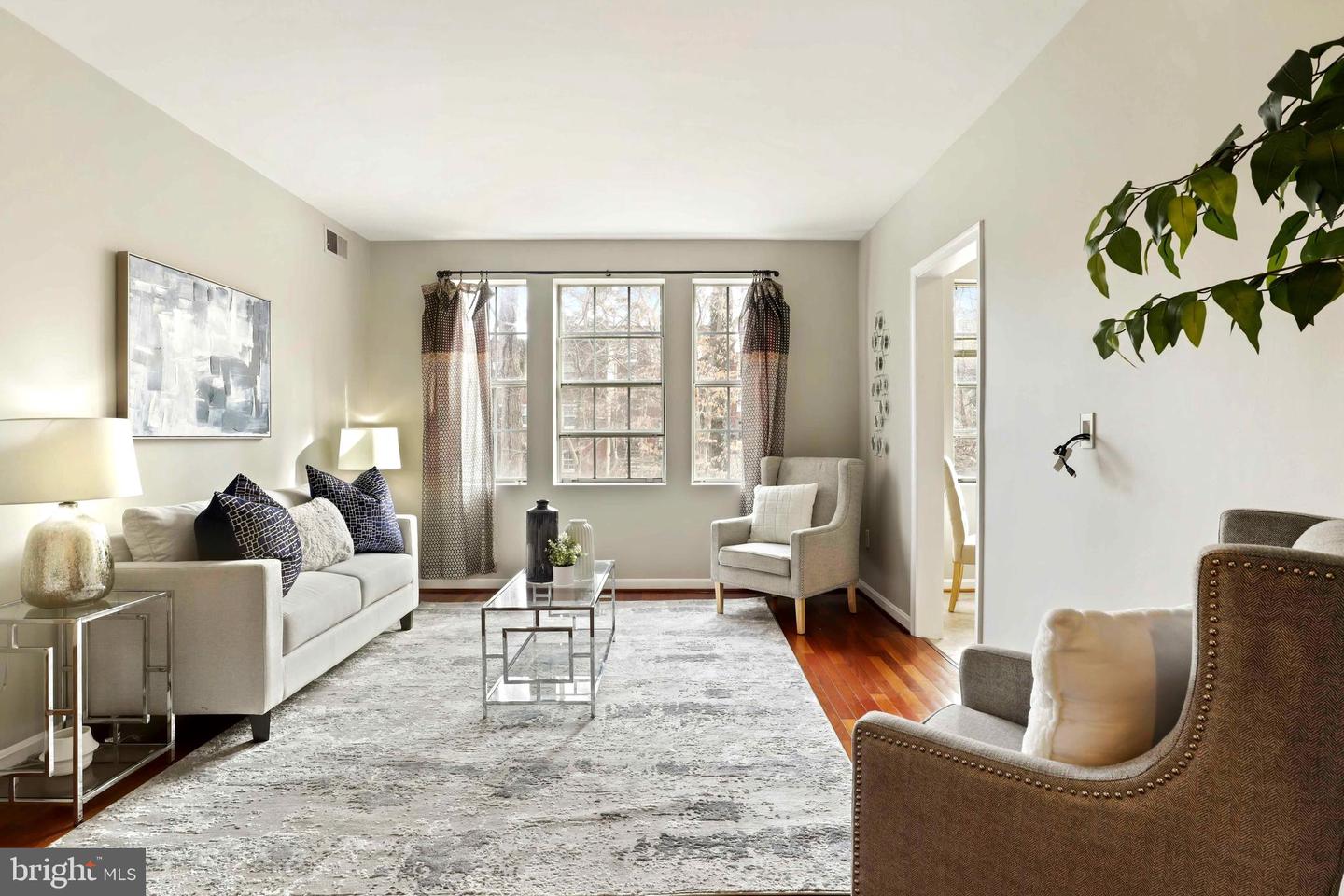 1802 Key BOULEVARD Unit: 9485