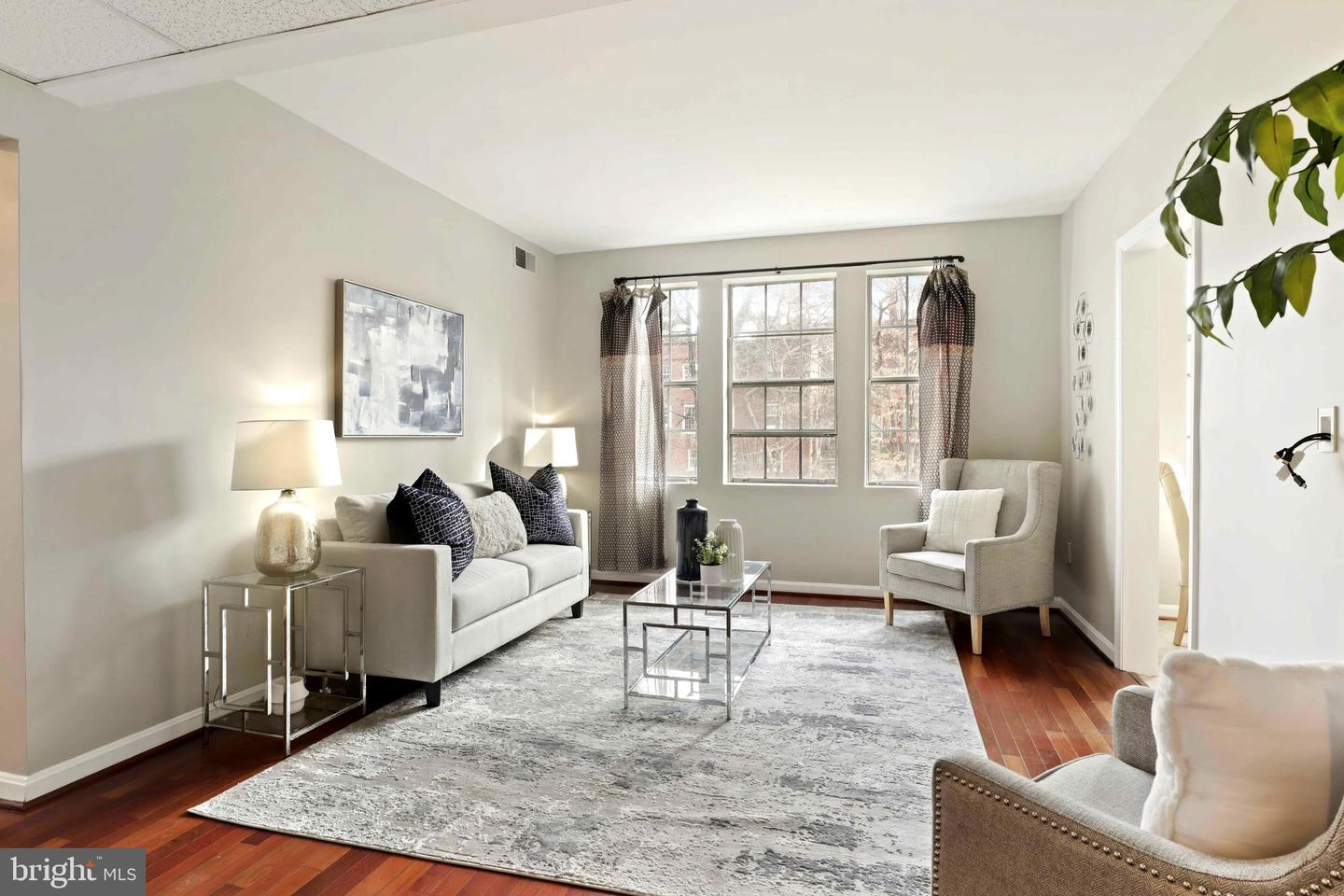 1802 Key BOULEVARD Unit: 9485