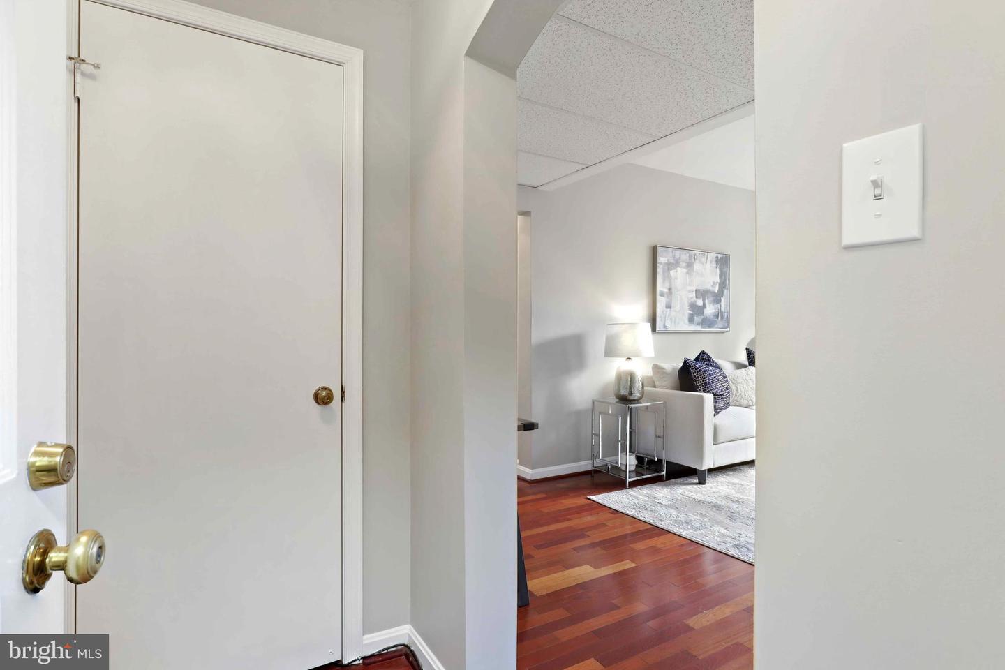 1802 Key BOULEVARD Unit: 9485