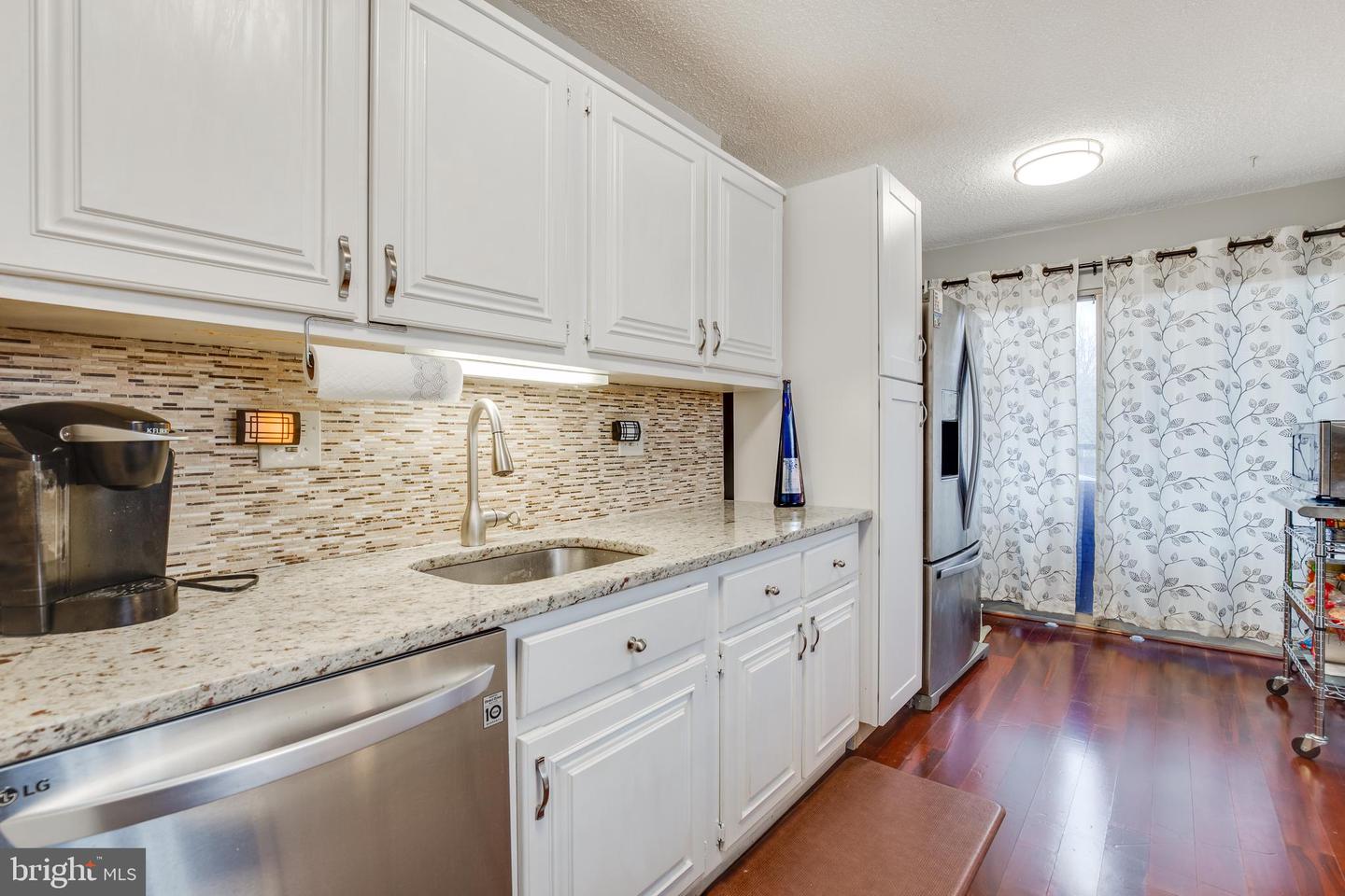 5300 Columbia PIKE Unit: 716