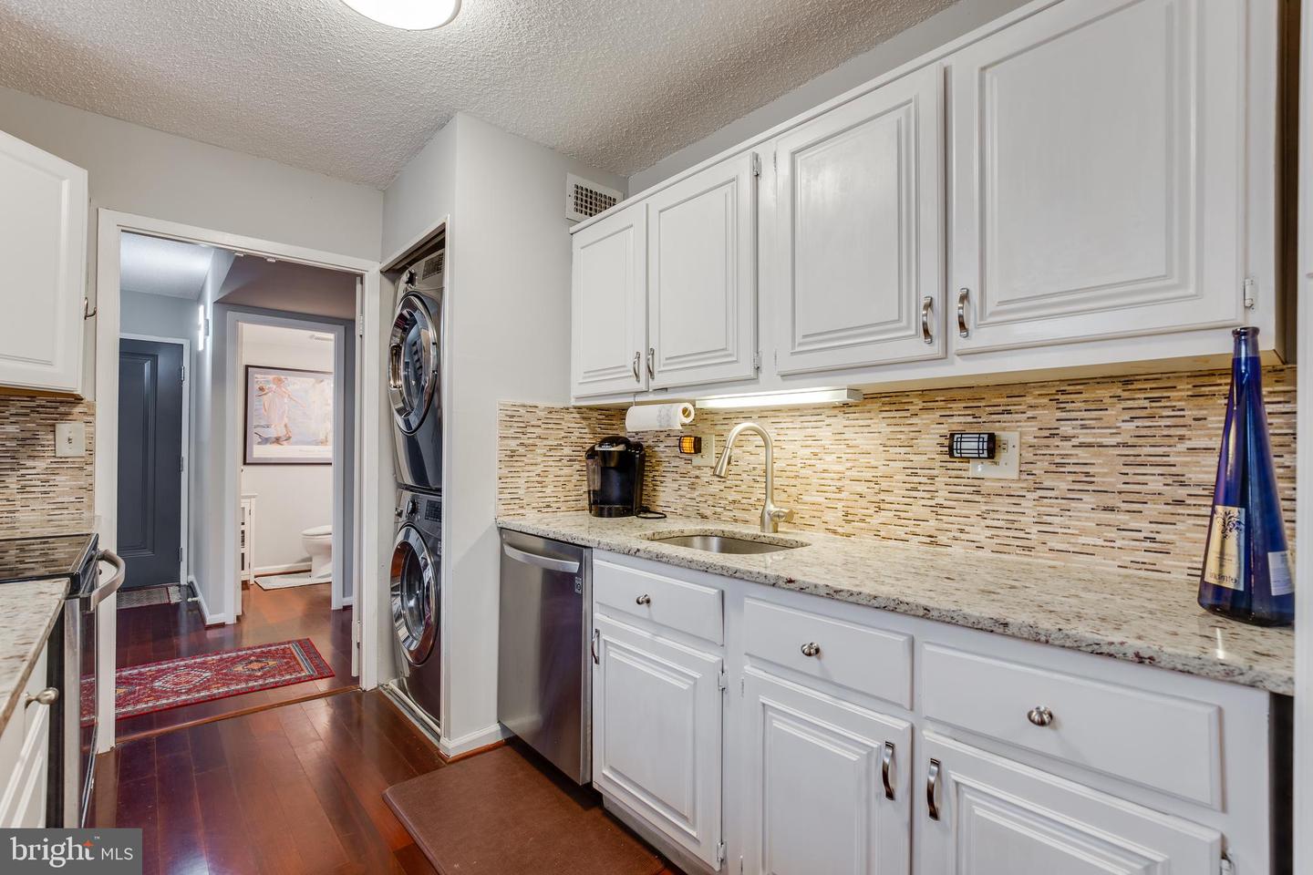 5300 Columbia PIKE Unit: 716