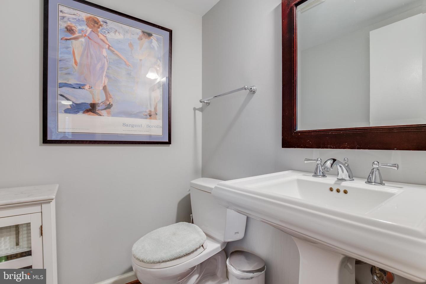 5300 Columbia PIKE Unit: 716