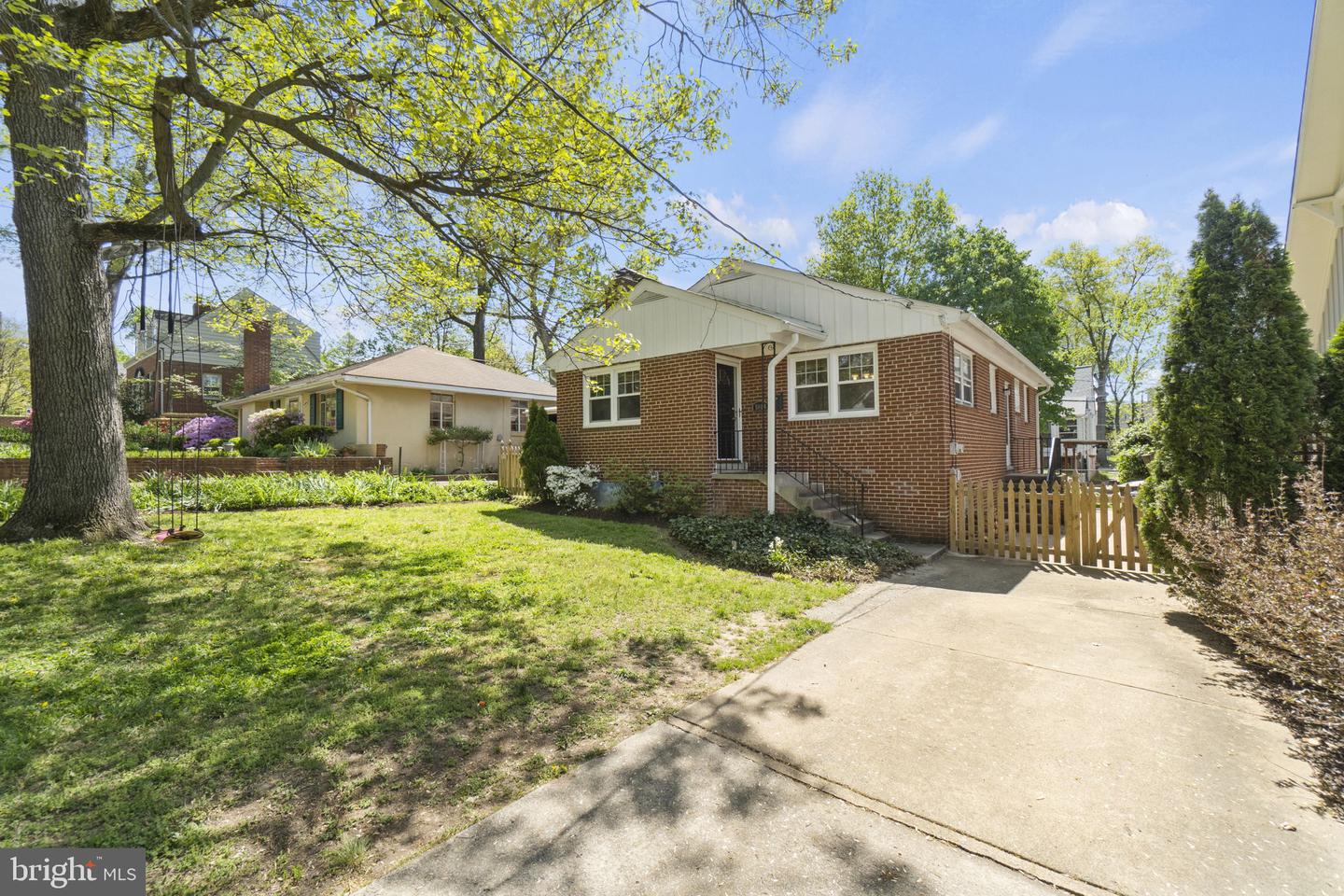 5004 26th STREET N