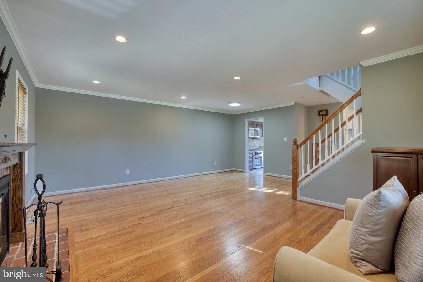 3019 20th COURT S