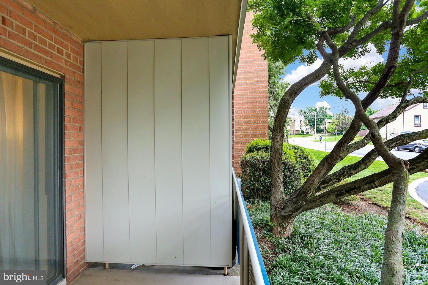 1931 N Cleveland STREET Unit: 209