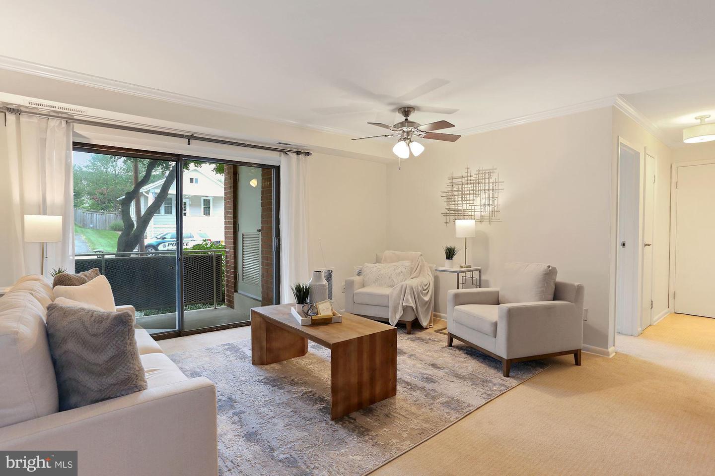 1931 N Cleveland STREET Unit: 209
