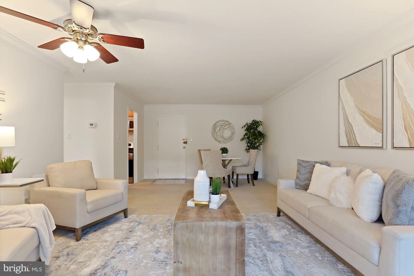 1931 N Cleveland STREET Unit: 209