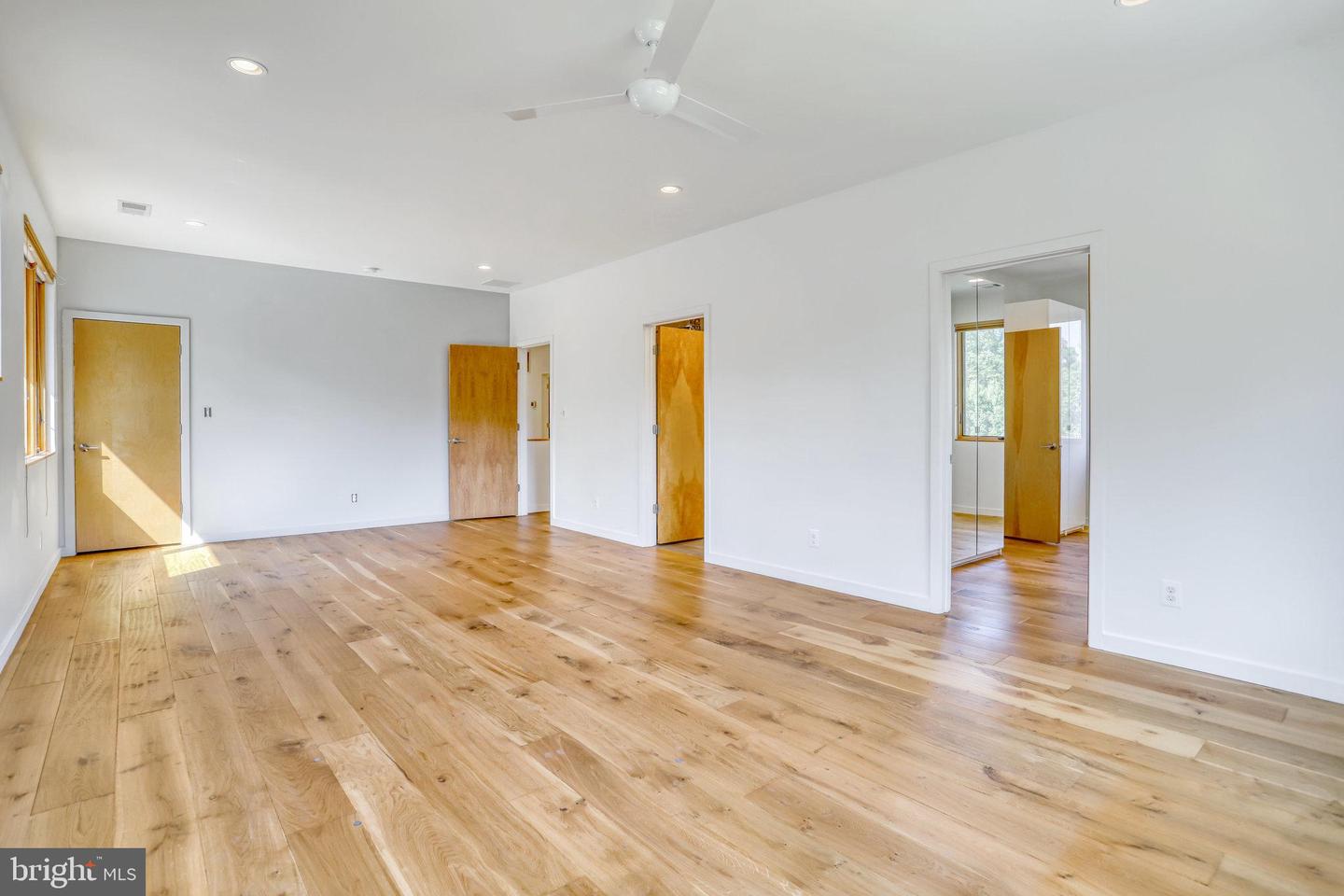 4844 Yorktown BOULEVARD