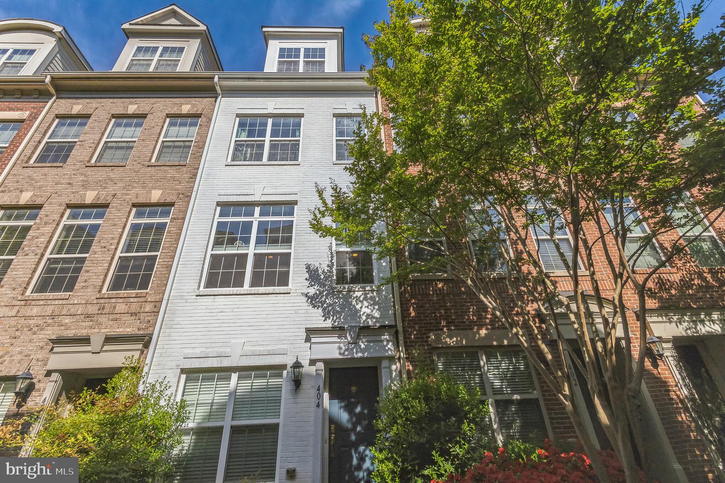 404 N Thomas STREET