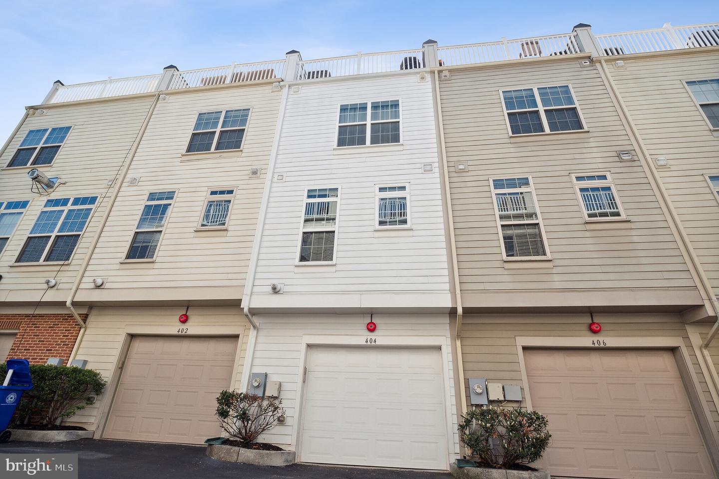 404 N Thomas STREET