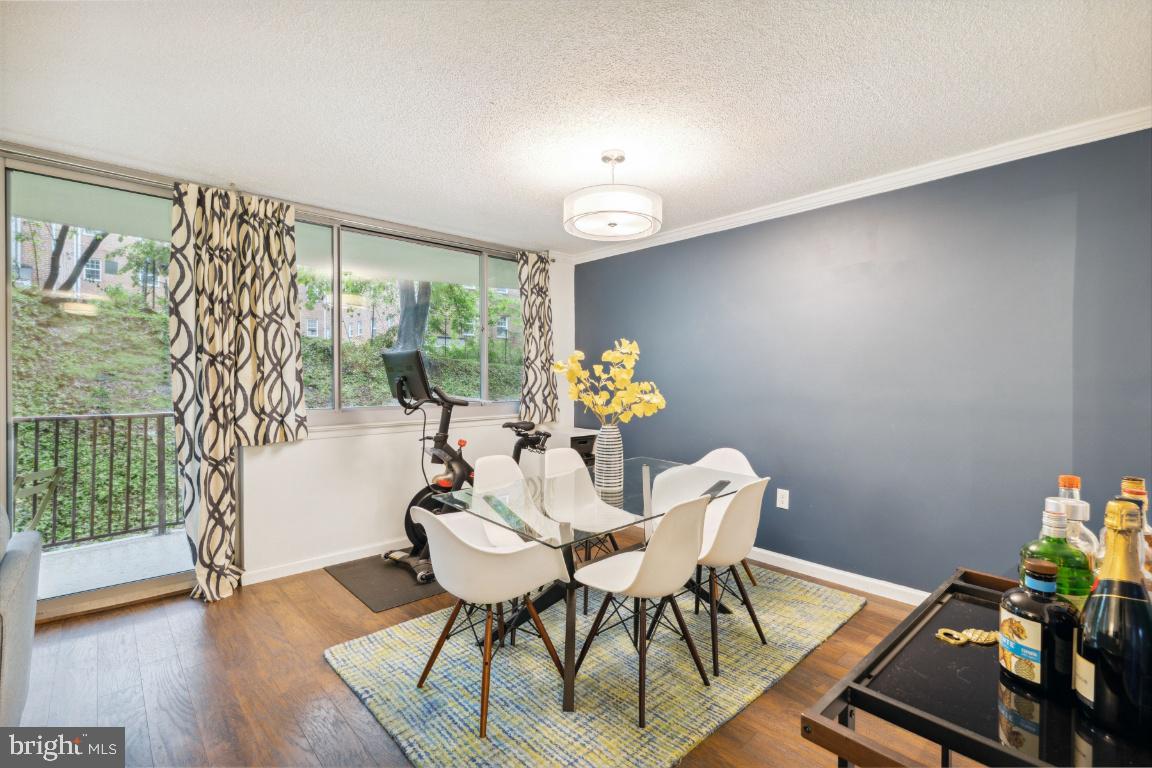5353 Columbia PIKE Unit: 206