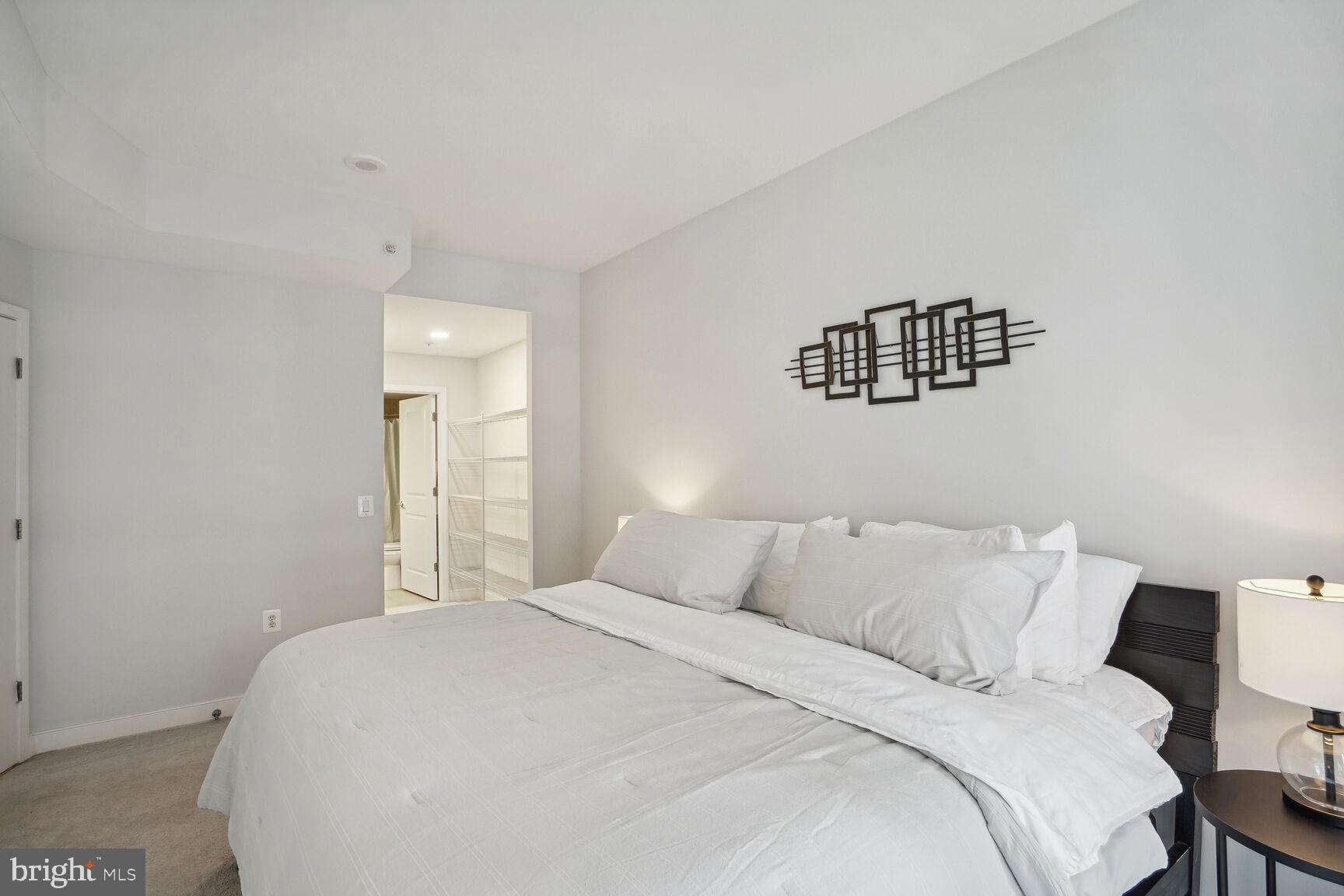 820 N Pollard STREET Unit: 303